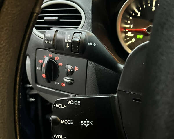 Синій Форд Фокус, об'ємом двигуна 1.56 л та пробігом 241 тис. км за 6599 $, фото 11 на Automoto.ua