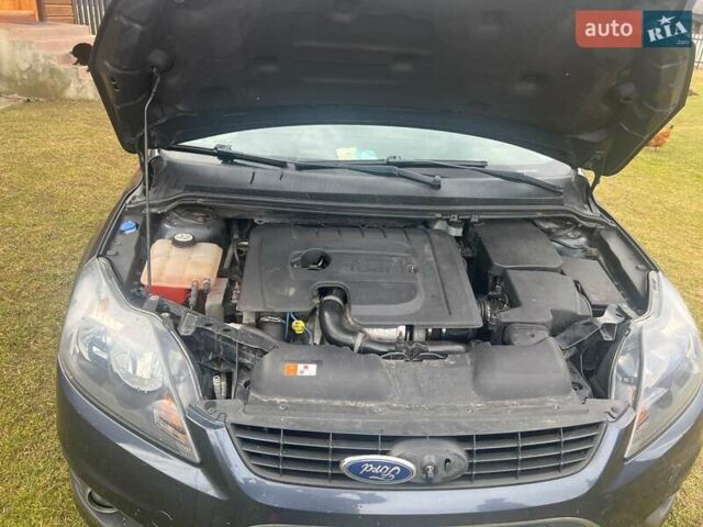 Синий Форд Фокус, объемом двигателя 1.6 л и пробегом 288 тыс. км за 5200 $, фото 10 на Automoto.ua