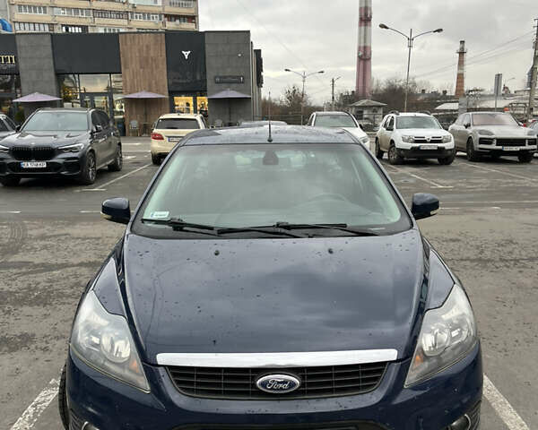 Синий Форд Фокус, объемом двигателя 1.8 л и пробегом 312 тыс. км за 5200 $, фото 2 на Automoto.ua