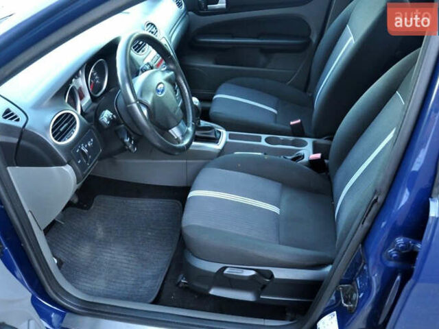 Синий Форд Фокус, объемом двигателя 1.6 л и пробегом 198 тыс. км за 6000 $, фото 17 на Automoto.ua