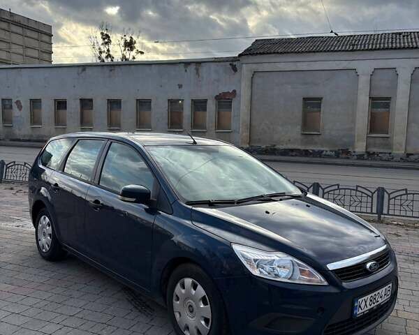 Синий Форд Фокус, объемом двигателя 1.6 л и пробегом 240 тыс. км за 4800 $, фото 1 на Automoto.ua