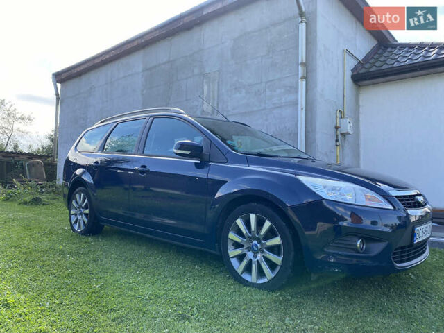 Синій Форд Фокус, об'ємом двигуна 1.6 л та пробігом 300 тис. км за 5600 $, фото 7 на Automoto.ua