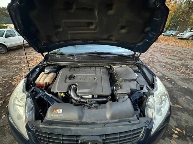 Синий Форд Фокус, объемом двигателя 1.6 л и пробегом 318 тыс. км за 5200 $, фото 14 на Automoto.ua