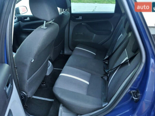 Синий Форд Фокус, объемом двигателя 1.6 л и пробегом 198 тыс. км за 6000 $, фото 18 на Automoto.ua