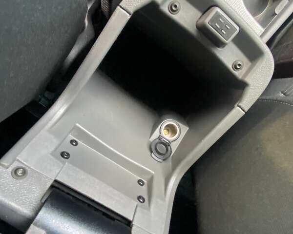 Синий Форд Фокус, объемом двигателя 2 л и пробегом 285 тыс. км за 5300 $, фото 27 на Automoto.ua