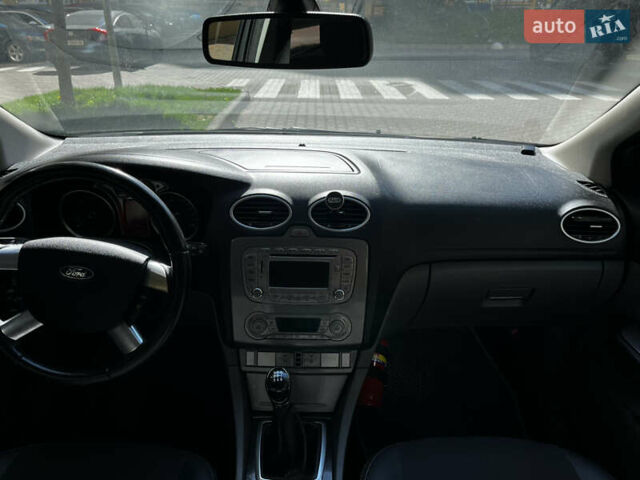 Синий Форд Фокус, объемом двигателя 1.56 л и пробегом 244 тыс. км за 6200 $, фото 9 на Automoto.ua