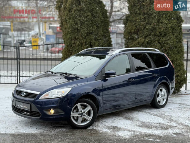 Синій Форд Фокус, об'ємом двигуна 1.6 л та пробігом 249 тис. км за 4900 $, фото 9 на Automoto.ua