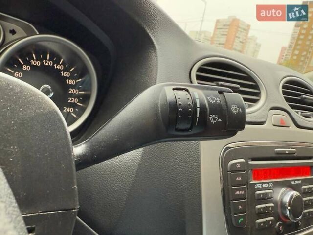 Синий Форд Фокус, объемом двигателя 1.56 л и пробегом 251 тыс. км за 5490 $, фото 23 на Automoto.ua