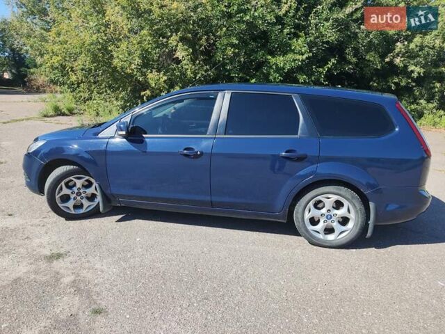 Синій Форд Фокус, об'ємом двигуна 1.56 л та пробігом 251 тис. км за 5300 $, фото 4 на Automoto.ua