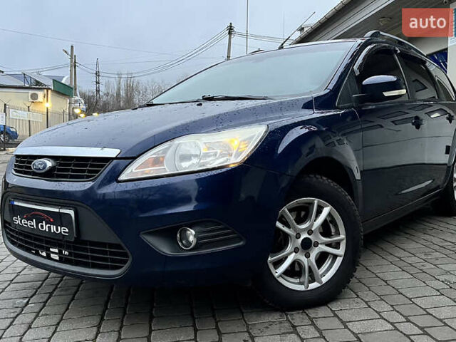 Синій Форд Фокус, об'ємом двигуна 1.56 л та пробігом 241 тис. км за 6599 $, фото 2 на Automoto.ua