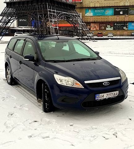 Синій Форд Фокус, об'ємом двигуна 1.6 л та пробігом 167 тис. км за 5100 $, фото 6 на Automoto.ua
