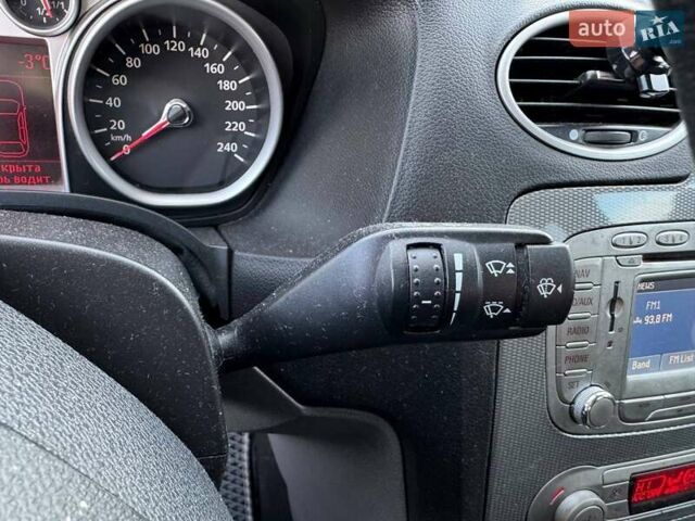 Синий Форд Фокус, объемом двигателя 1.56 л и пробегом 244 тыс. км за 6790 $, фото 19 на Automoto.ua