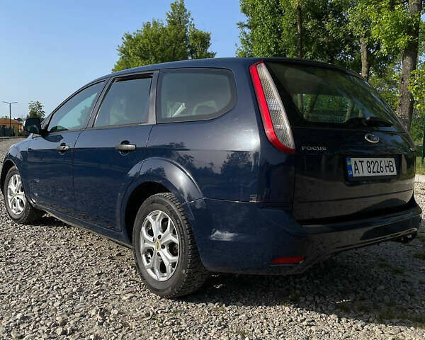 Синий Форд Фокус, объемом двигателя 1.56 л и пробегом 200 тыс. км за 3850 $, фото 23 на Automoto.ua