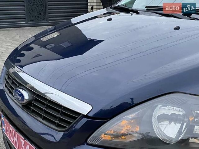 Синий Форд Фокус, объемом двигателя 1.6 л и пробегом 187 тыс. км за 6199 $, фото 8 на Automoto.ua