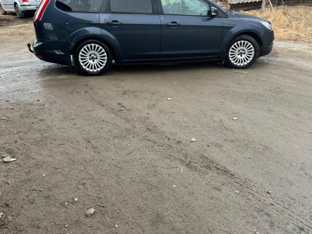 Синий Форд Фокус, объемом двигателя 1.6 л и пробегом 288 тыс. км за 5200 $, фото 9 на Automoto.ua