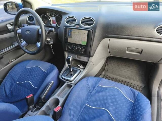 Синій Форд Фокус, об'ємом двигуна 2 л та пробігом 326 тис. км за 6500 $, фото 5 на Automoto.ua