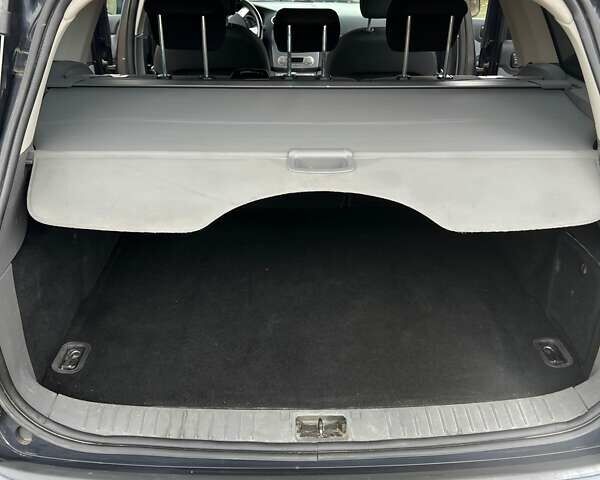 Синий Форд Фокус, объемом двигателя 1.6 л и пробегом 288 тыс. км за 5200 $, фото 1 на Automoto.ua