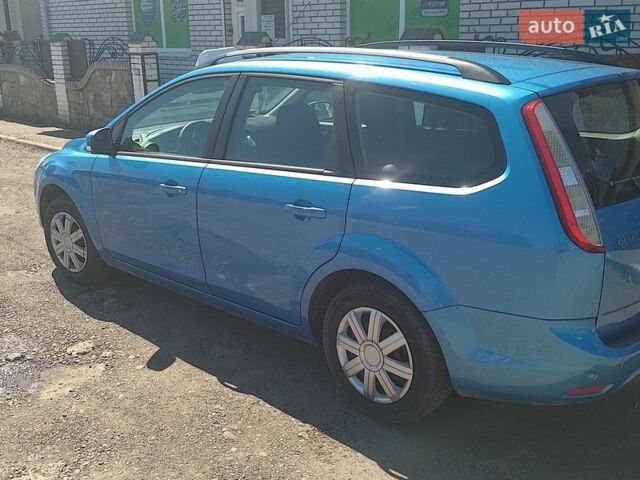 Синій Форд Фокус, об'ємом двигуна 1.56 л та пробігом 228 тис. км за 5500 $, фото 1 на Automoto.ua