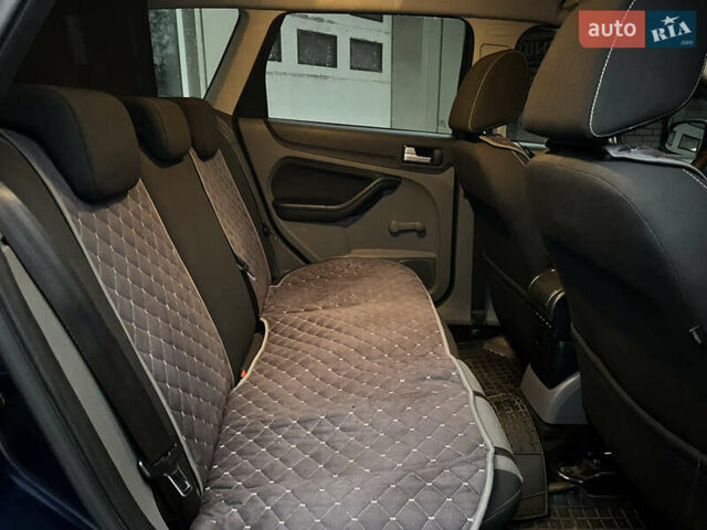 Синій Форд Фокус, об'ємом двигуна 1.56 л та пробігом 241 тис. км за 6599 $, фото 16 на Automoto.ua