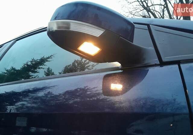 Синій Форд Фокус, об'ємом двигуна 1.6 л та пробігом 216 тис. км за 5450 $, фото 8 на Automoto.ua