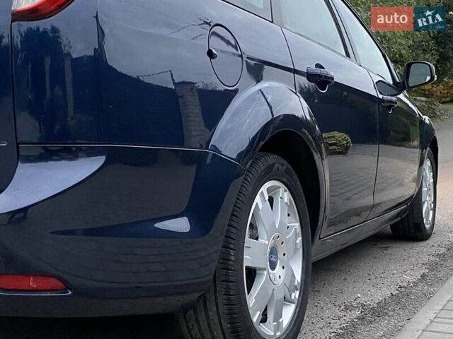 Синий Форд Фокус, объемом двигателя 1.6 л и пробегом 187 тыс. км за 6199 $, фото 6 на Automoto.ua