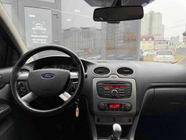 Синій Форд Фокус, об'ємом двигуна 0 л та пробігом 251 тис. км за 5490 $, фото 13 на Automoto.ua