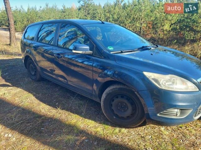 Синий Форд Фокус, объемом двигателя 1.6 л и пробегом 334 тыс. км за 5608 $, фото 4 на Automoto.ua