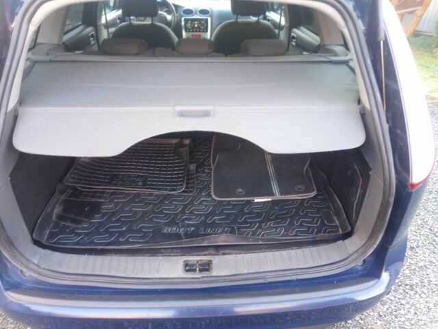 Синий Форд Фокус, объемом двигателя 1.6 л и пробегом 283 тыс. км за 5461 $, фото 6 на Automoto.ua