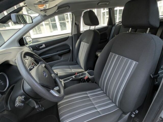 Синий Форд Фокус, объемом двигателя 1.6 л и пробегом 181 тыс. км за 5990 $, фото 22 на Automoto.ua