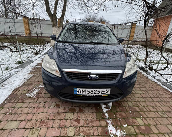 Синій Форд Фокус, об'ємом двигуна 1.6 л та пробігом 318 тис. км за 4600 $, фото 10 на Automoto.ua
