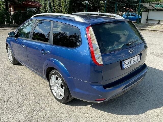Синий Форд Фокус, объемом двигателя 1.6 л и пробегом 224 тыс. км за 5600 $, фото 2 на Automoto.ua