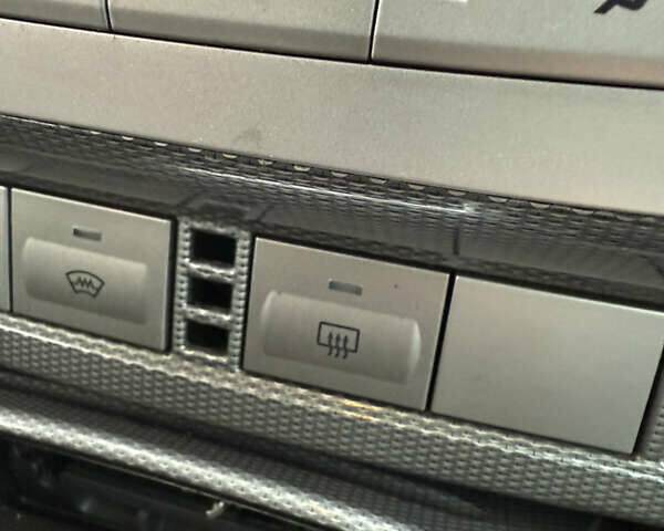 Синий Форд Фокус, объемом двигателя 1.6 л и пробегом 285 тыс. км за 5250 $, фото 28 на Automoto.ua