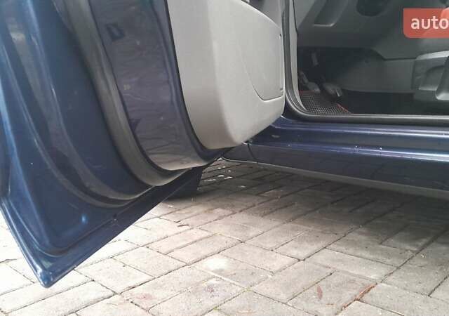 Синій Форд Фокус, об'ємом двигуна 1.6 л та пробігом 216 тис. км за 5450 $, фото 25 на Automoto.ua