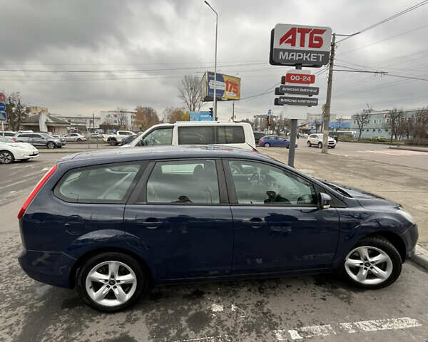 Синий Форд Фокус, объемом двигателя 1.8 л и пробегом 312 тыс. км за 5200 $, фото 3 на Automoto.ua