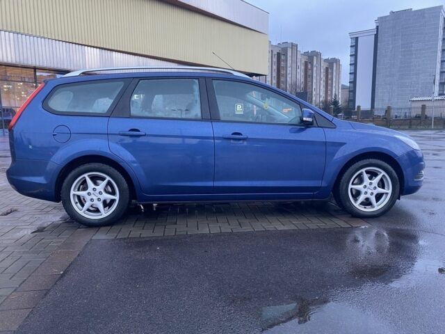 Синій Форд Фокус, об'ємом двигуна 1.6 л та пробігом 243 тис. км за 4950 $, фото 1 на Automoto.ua