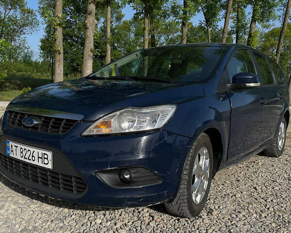 Синий Форд Фокус, объемом двигателя 1.56 л и пробегом 200 тыс. км за 3850 $, фото 7 на Automoto.ua