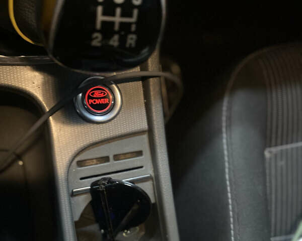 Синий Форд Фокус, объемом двигателя 1.56 л и пробегом 276 тыс. км за 5500 $, фото 12 на Automoto.ua