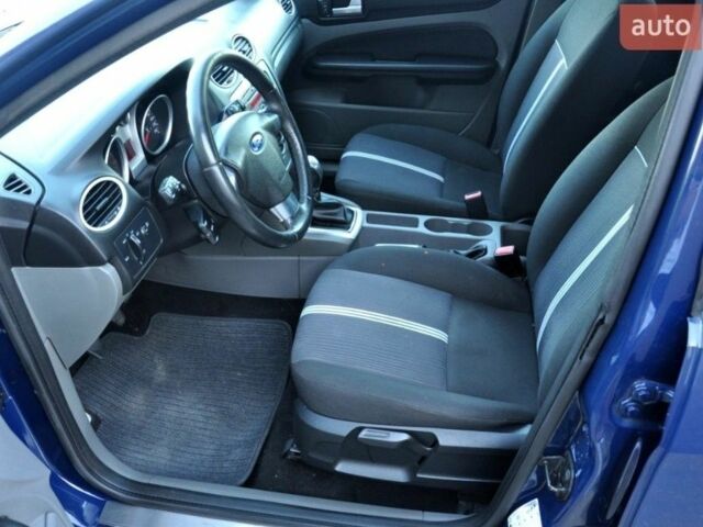 Синий Форд Фокус, объемом двигателя 1.6 л и пробегом 188 тыс. км за 5700 $, фото 21 на Automoto.ua