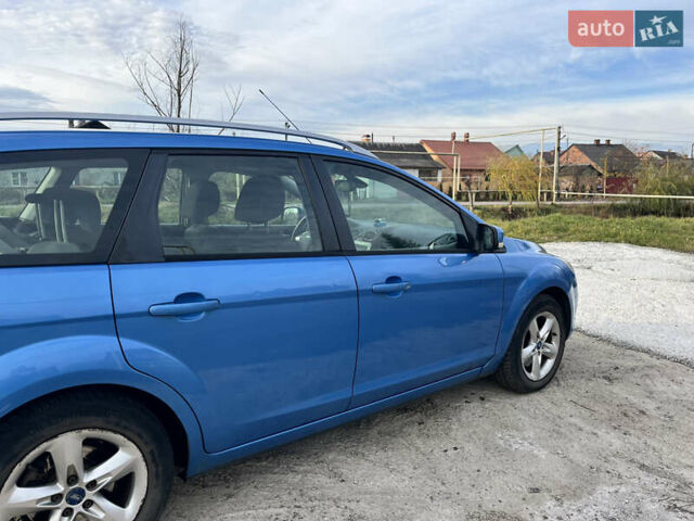 Синій Форд Фокус, об'ємом двигуна 2 л та пробігом 309 тис. км за 6800 $, фото 1 на Automoto.ua
