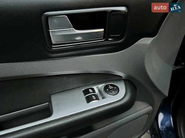 Синій Форд Фокус, об'ємом двигуна 1.56 л та пробігом 241 тис. км за 6599 $, фото 10 на Automoto.ua