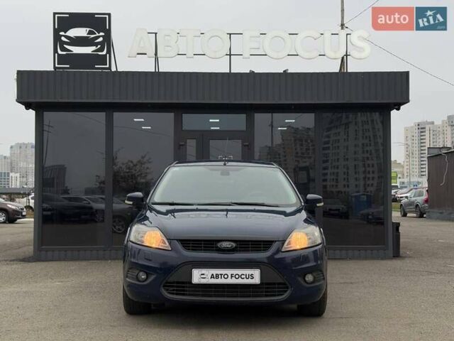 Синий Форд Фокус, объемом двигателя 1.56 л и пробегом 251 тыс. км за 5490 $, фото 2 на Automoto.ua