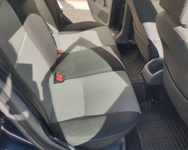 Синій Форд Фокус, об'ємом двигуна 1.56 л та пробігом 312 тис. км за 5200 $, фото 13 на Automoto.ua