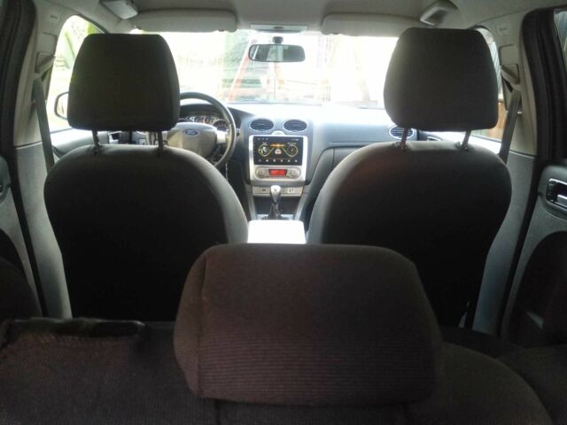 Синий Форд Фокус, объемом двигателя 1.6 л и пробегом 283 тыс. км за 5461 $, фото 8 на Automoto.ua