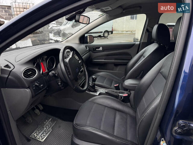 Синий Форд Фокус, объемом двигателя 1.6 л и пробегом 200 тыс. км за 7200 $, фото 10 на Automoto.ua