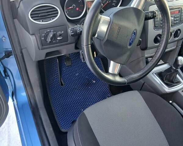 Синій Форд Фокус, об'ємом двигуна 1.6 л та пробігом 170 тис. км за 6250 $, фото 13 на Automoto.ua