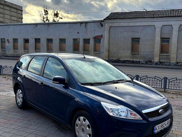 Синій Форд Фокус, об'ємом двигуна 1.6 л та пробігом 240 тис. км за 4500 $, фото 2 на Automoto.ua