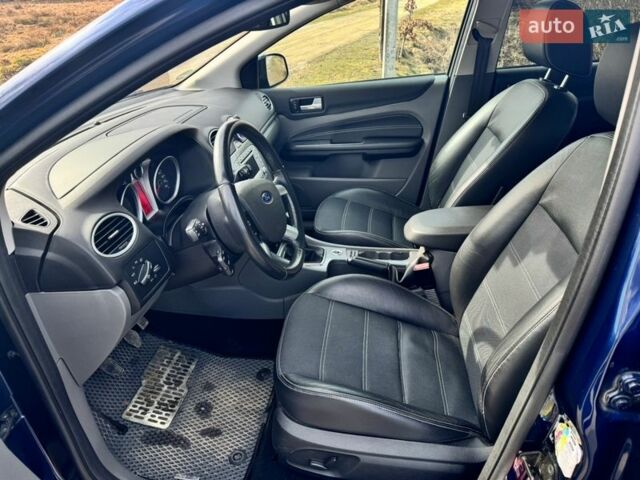 Синий Форд Фокус, объемом двигателя 1.6 л и пробегом 200 тыс. км за 7200 $, фото 14 на Automoto.ua