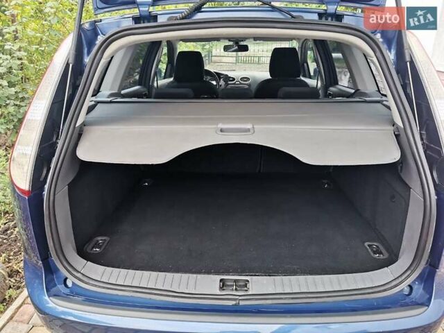 Синий Форд Фокус, объемом двигателя 1.6 л и пробегом 207 тыс. км за 5900 $, фото 16 на Automoto.ua