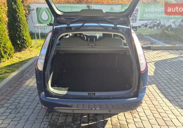 Синій Форд Фокус, об'ємом двигуна 1.56 л та пробігом 250 тис. км за 6499 $, фото 1 на Automoto.ua