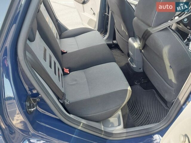 Синий Форд Фокус, объемом двигателя 1.6 л и пробегом 196 тыс. км за 6500 $, фото 16 на Automoto.ua